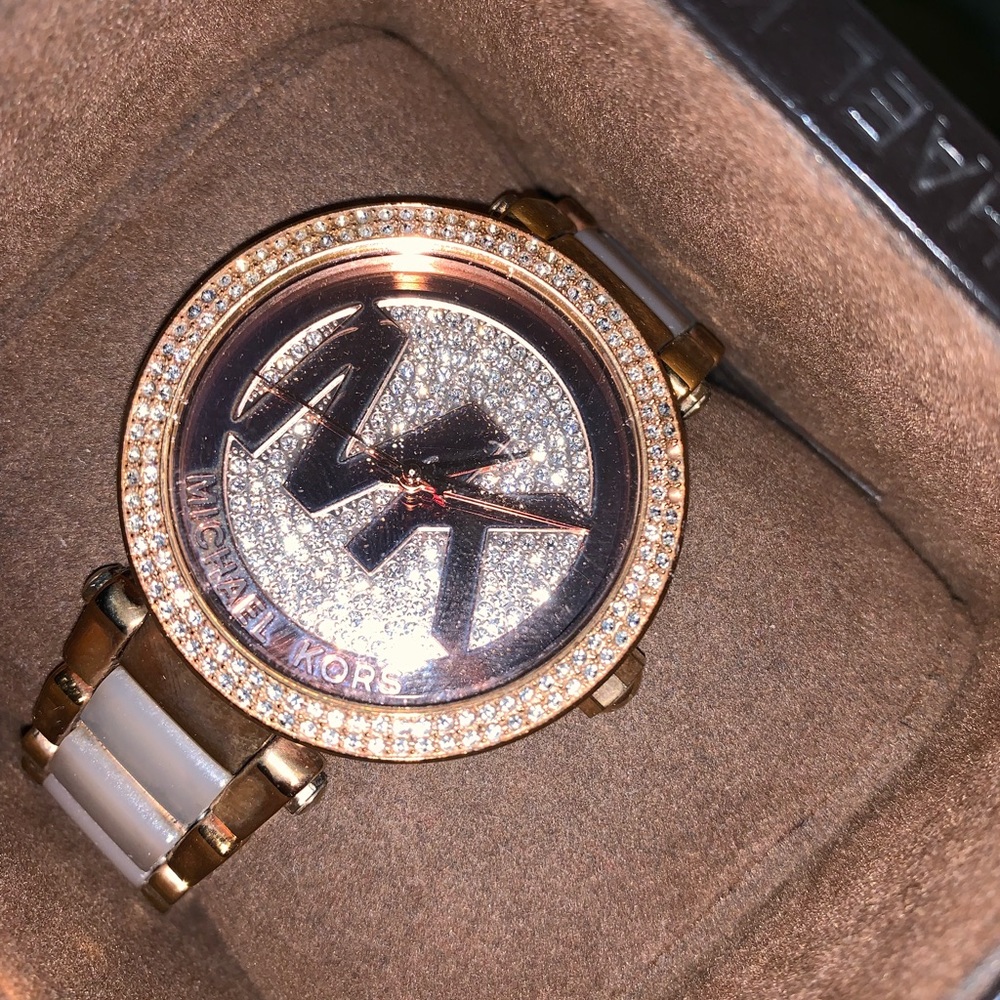 Michael kors watch!